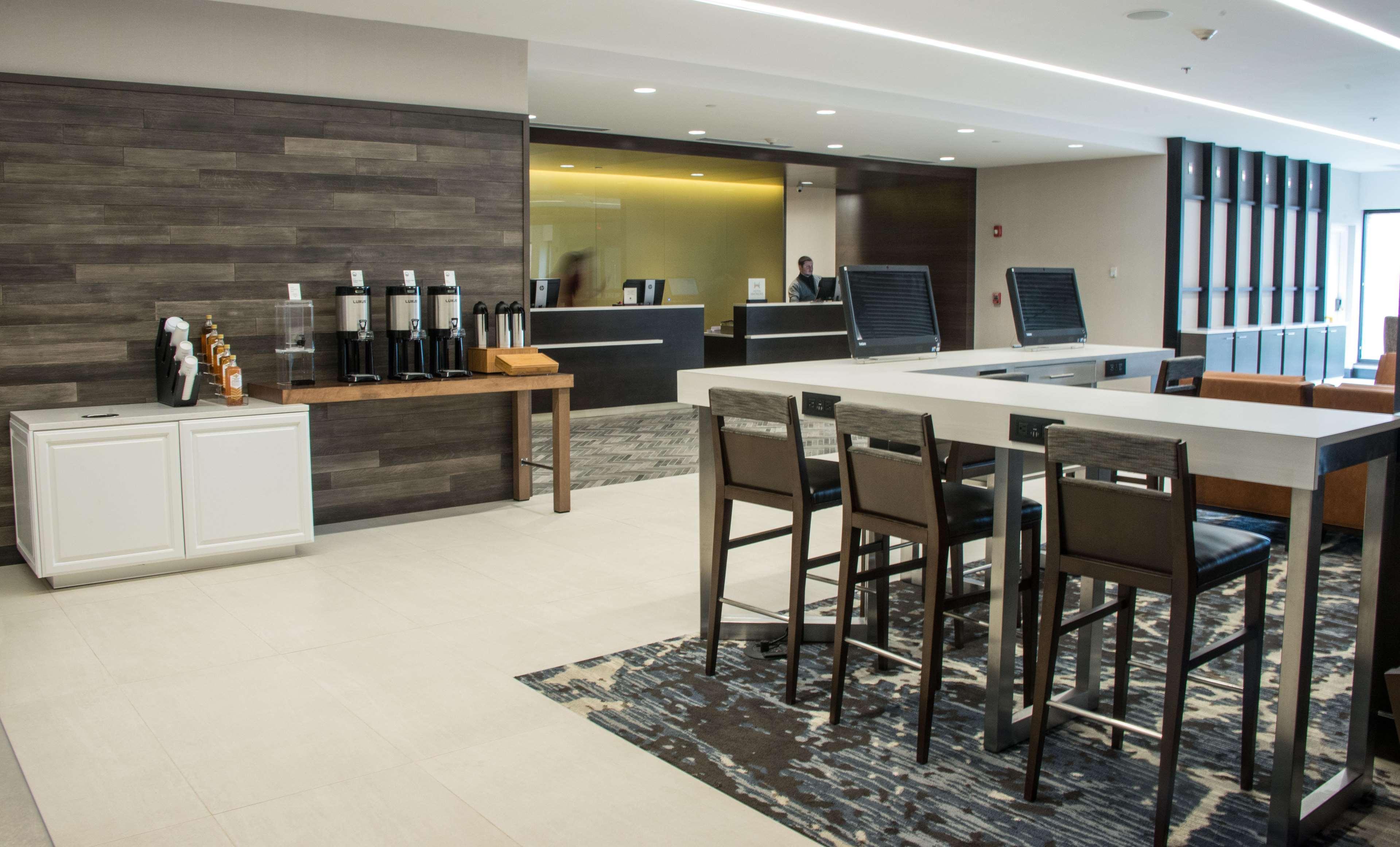 Doubletree By Hilton Hotel Syracuse East Syracuse Eksteriør bilde