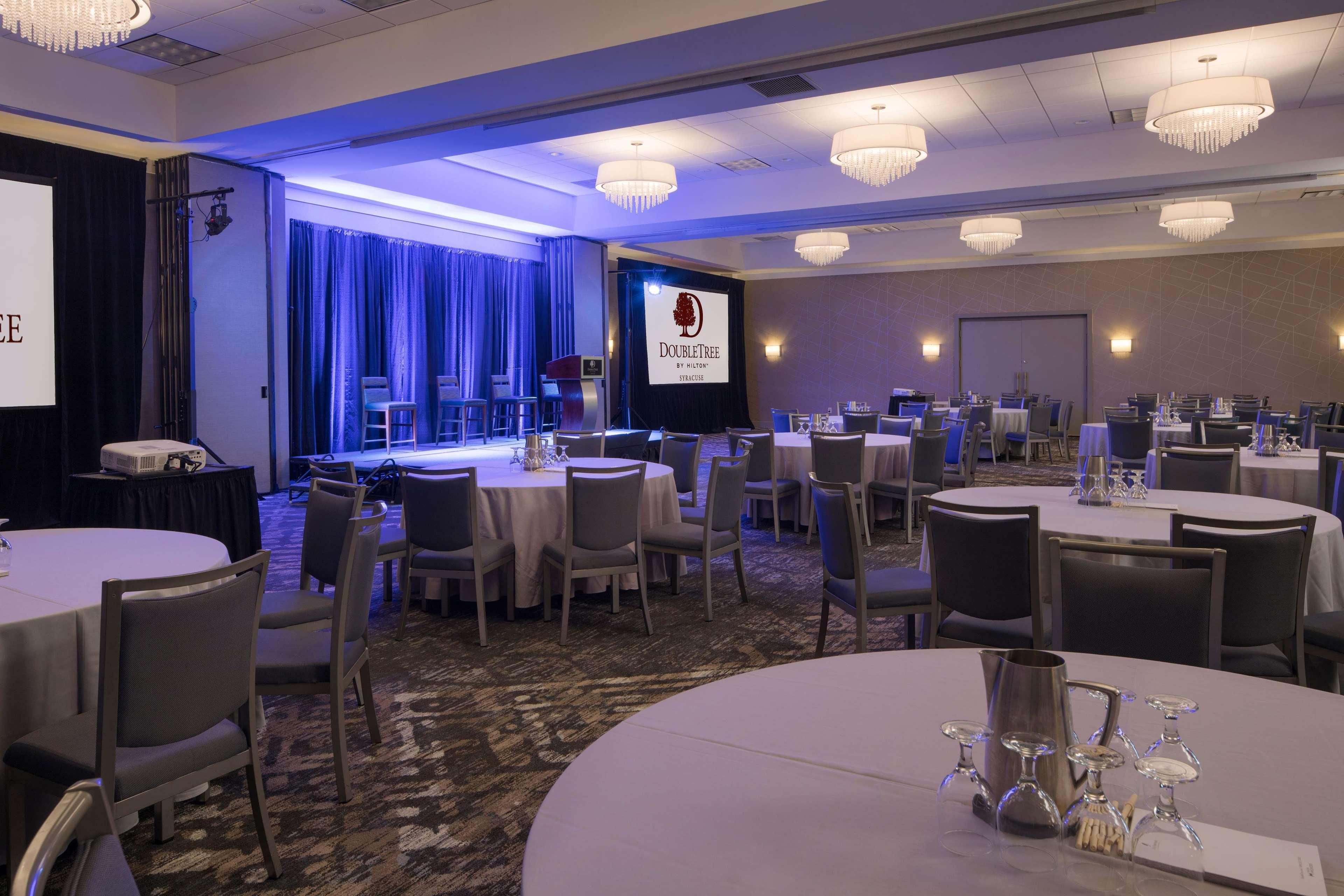 Doubletree By Hilton Hotel Syracuse East Syracuse Eksteriør bilde