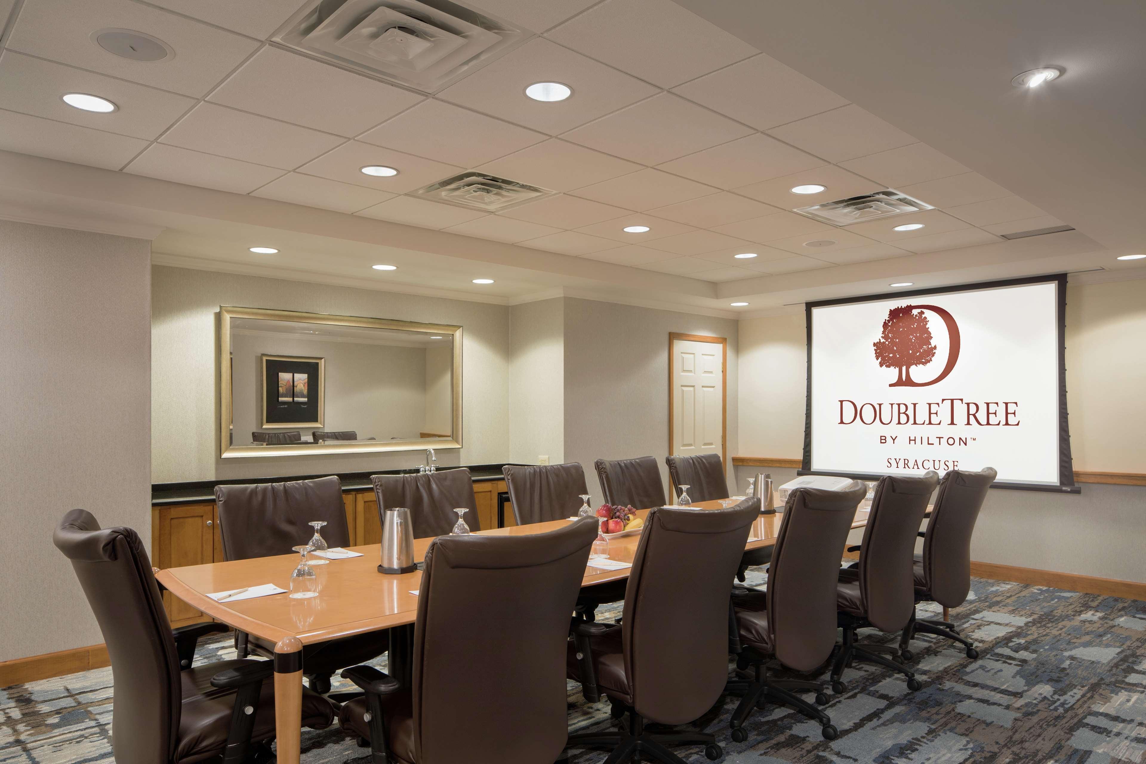 Doubletree By Hilton Hotel Syracuse East Syracuse Eksteriør bilde