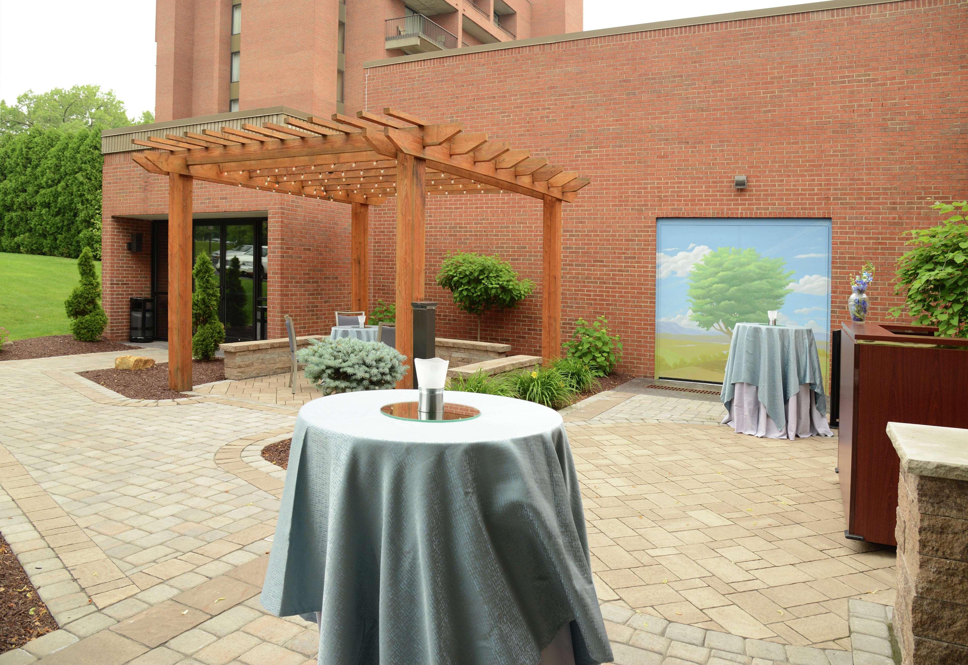 Doubletree By Hilton Hotel Syracuse East Syracuse Eksteriør bilde