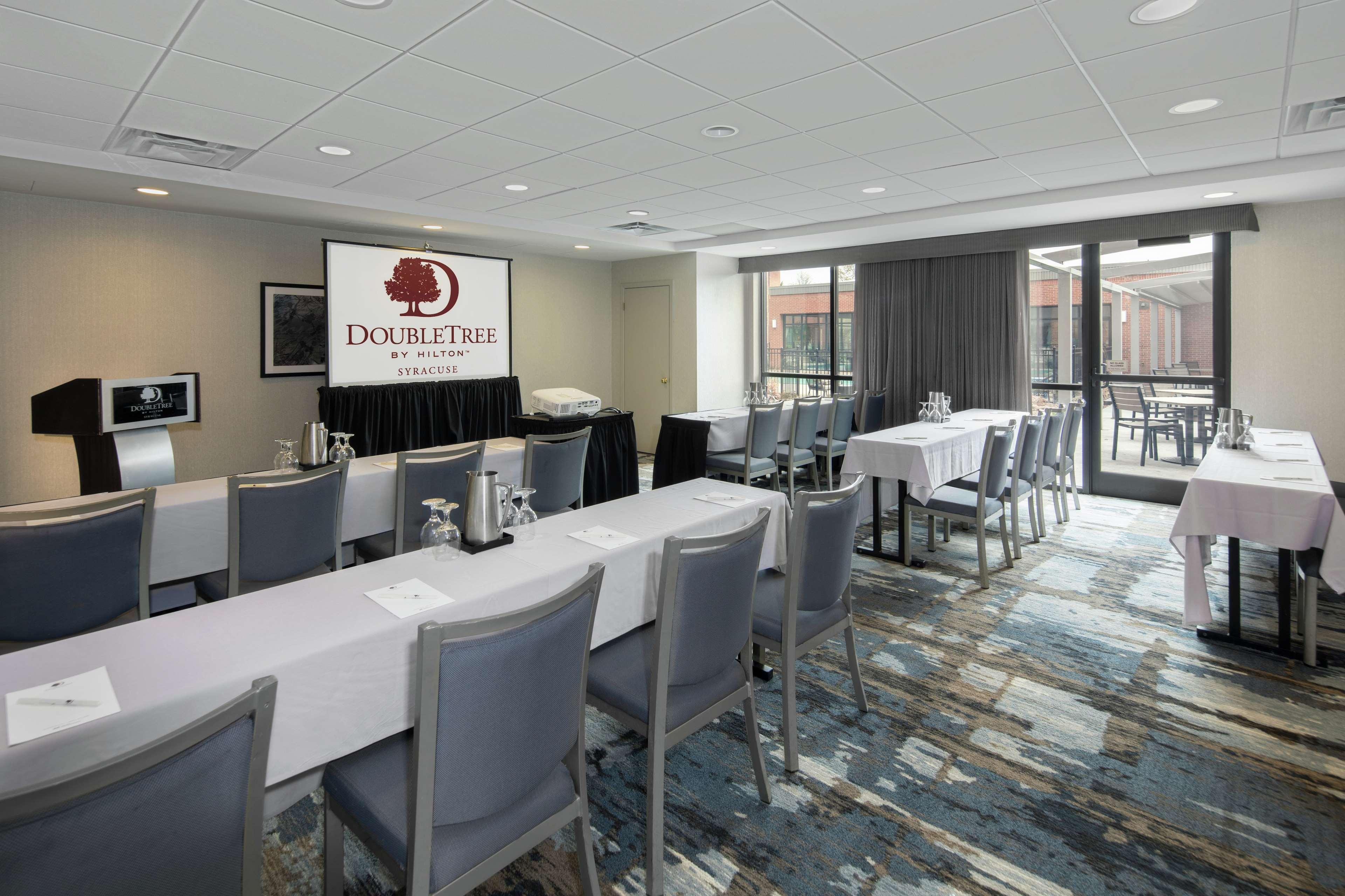 Doubletree By Hilton Hotel Syracuse East Syracuse Eksteriør bilde