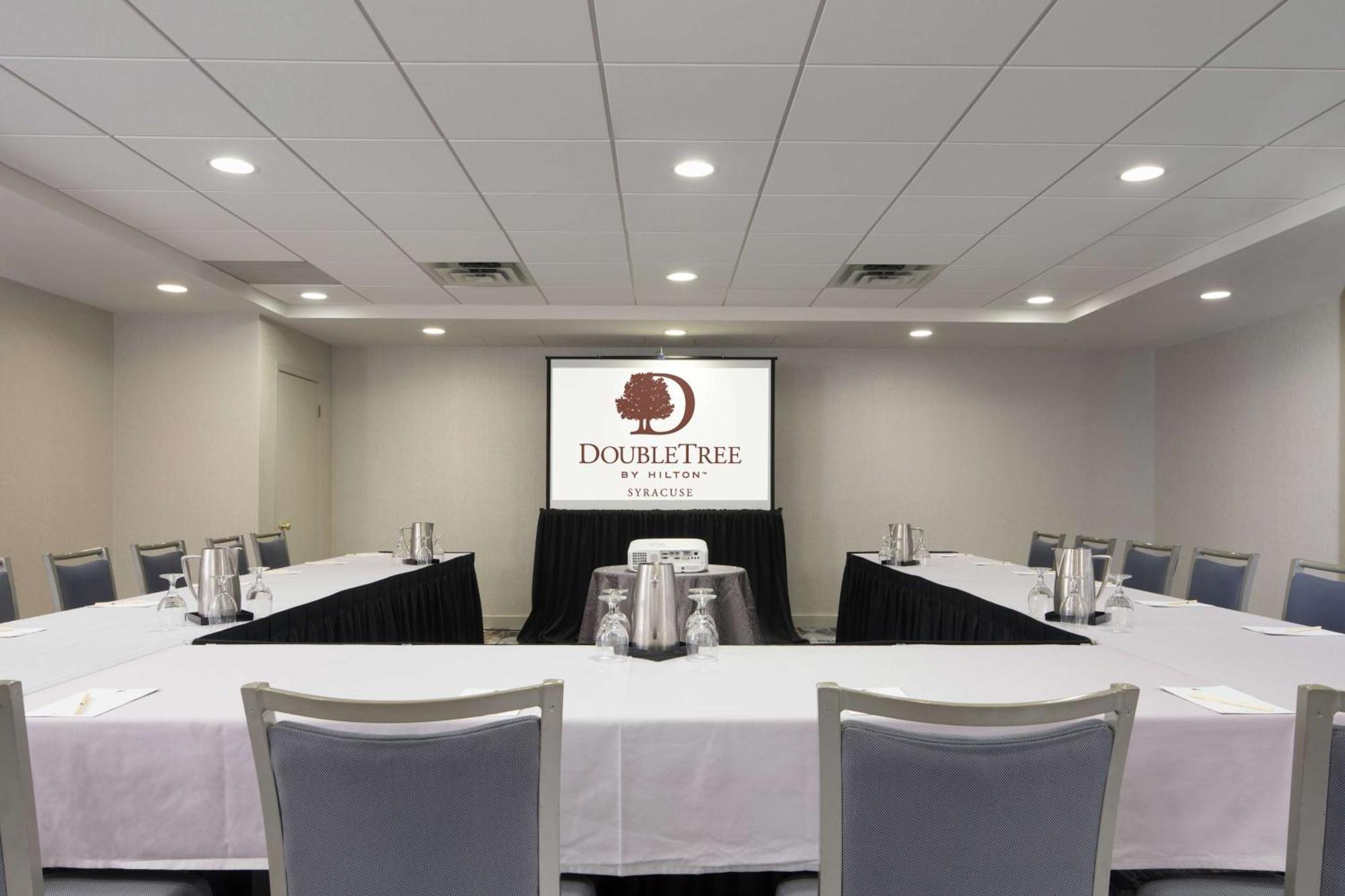 Doubletree By Hilton Hotel Syracuse East Syracuse Eksteriør bilde