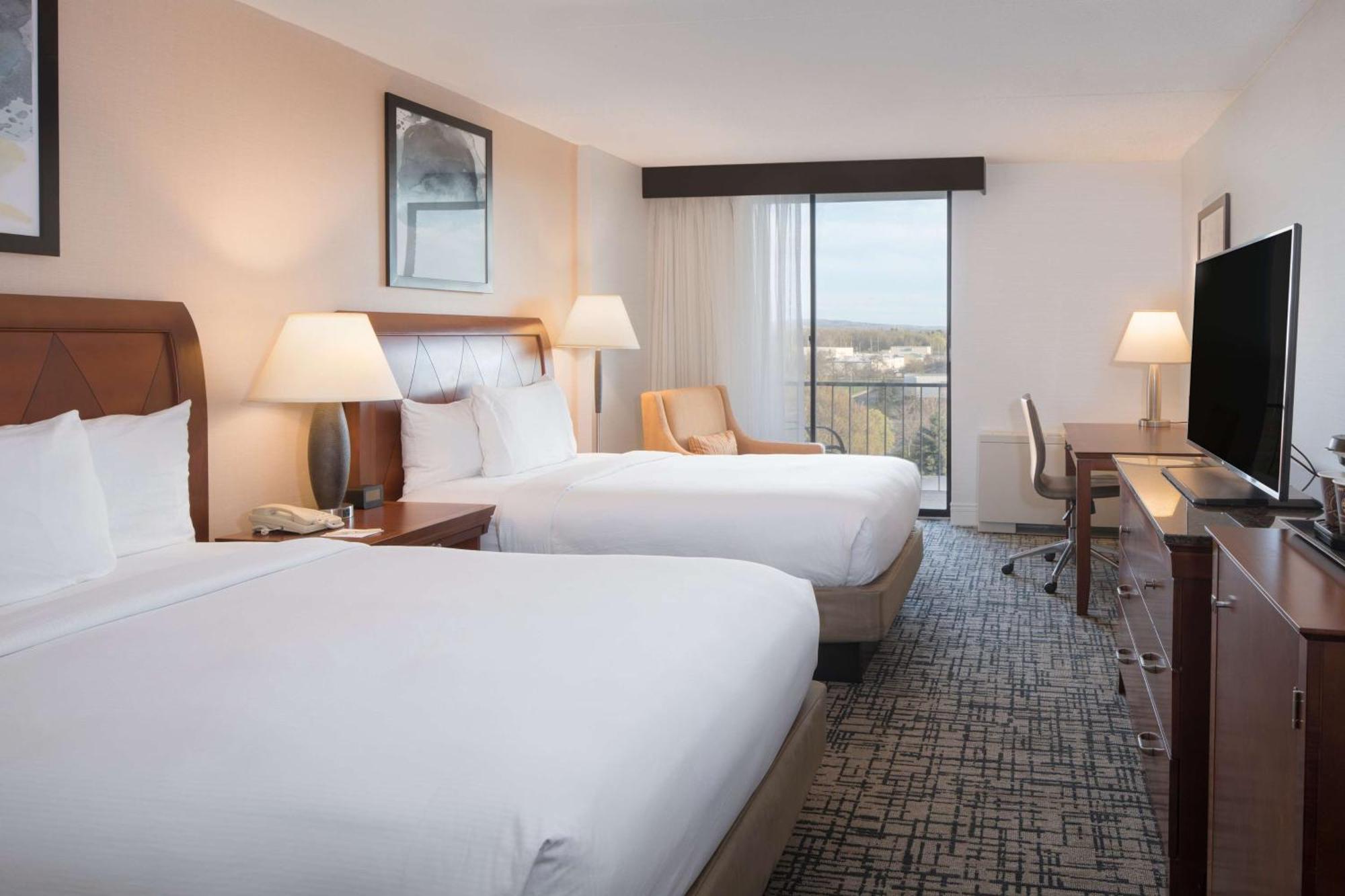 Doubletree By Hilton Hotel Syracuse East Syracuse Eksteriør bilde